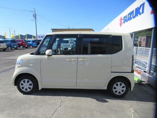 Ｎ－ＢＯＸ Ｇ・Ｌパッケージ　ＣＤオーディオ　片側電動スライド　イージードアクローザー　ハンドルリモコン　ブラウンシートカバー　キーレスプッシュスタート　電動格納ミラー　オートエアコン　アイドリングストップ　ワンオーナー（24枚目）