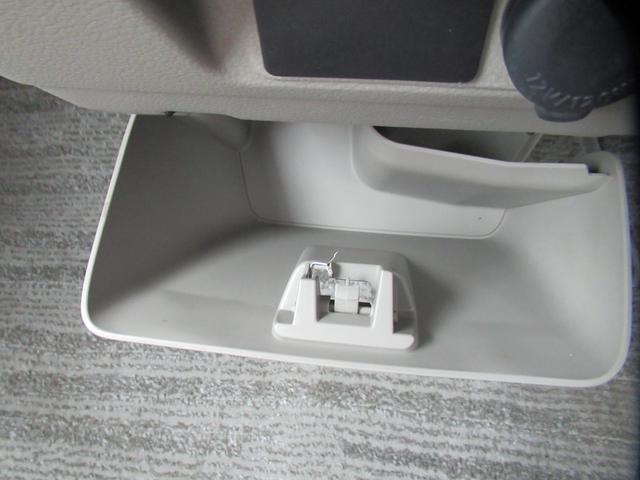 スペーシア X CDオーディオ 片側電動スライド 両側スライド イージードアクローザー 後席左右ロールサンシェード アイドリングストップ キーレスプッシュスタート スマートキー 電動格納ミラー オートエアコン(12枚目)