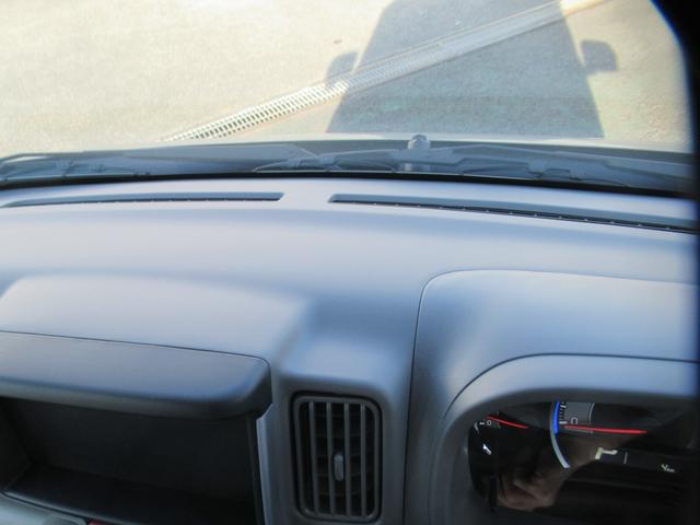 エブリイワゴン ＰＺターボ　届出済未使用車　ハイルーフ　ターボ　片側電動スライド　６スピーカー　前後ブレーキアシスト　シートヒーター　オートＬＥＤライト　アイドリングストップ　ハンドルリモコン　ＵＳＢ充電ソケット　純正アルミ（18枚目）