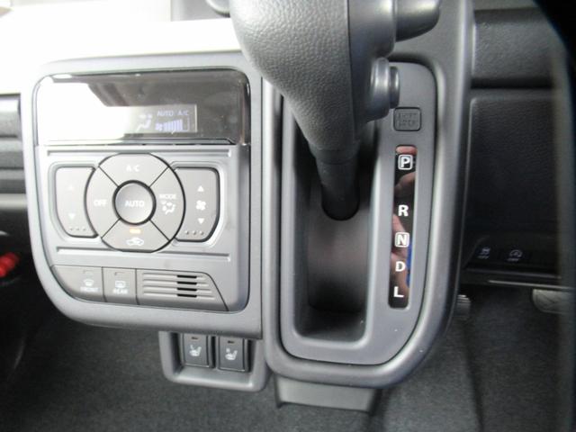 スペーシア ハイブリッドX 届出済未使用車 純正9インチ全方位バックカメラ付ナビ Bluetooth フルセグTV 両側電動スライド 後席用サーキュレーター 左右席シートヒーター 前後ブレーキサポート オートLEDライト(17枚目)