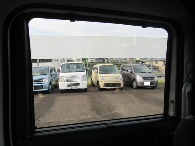 スペーシア ハイブリッドX 届出済未使用車 純正9インチ全方位バックカメラ付ナビ Bluetooth フルセグTV 両側電動スライド 後席用サーキュレーター 左右席シートヒーター 前後ブレーキサポート オートLEDライト(31枚目)