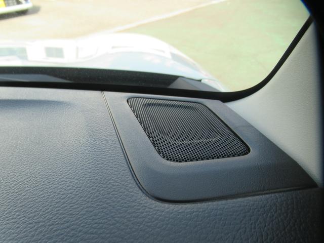 ハスラー タフワイルド　届出済未使用車　純正９インチ全方位バックカメラ付ナビ　Ｂｌｕｅｔｏｏｔｈ　ＤＶＤ再生　フルセグＴＶ　全方位バックカメラ　後席用テーブル　アダプティブクルコン　デュアルカメラブレーキサポート前後対応（20枚目）