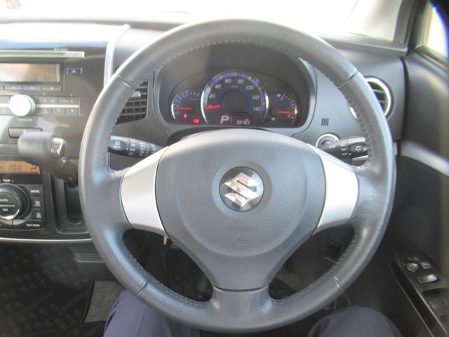 ワゴンRスティングレー X 6スピーカー HIDライト フォグライト キーレスプッシュスタート CD/AMFMラジオオーディオ スマートキー 純正アルミ 電動格納ミラー オートエアコン(5枚目)