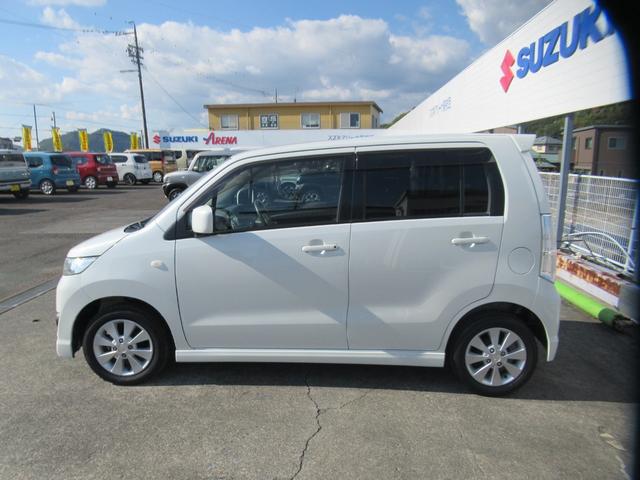 ワゴンRスティングレー X 6スピーカー HIDライト フォグライト キーレスプッシュスタート CD/AMFMラジオオーディオ スマートキー 純正アルミ 電動格納ミラー オートエアコン(21枚目)