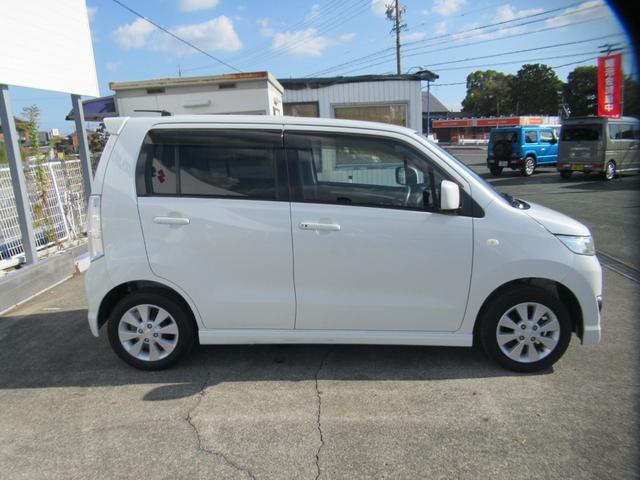 ワゴンRスティングレー X 6スピーカー HIDライト フォグライト キーレスプッシュスタート CD/AMFMラジオオーディオ スマートキー 純正アルミ 電動格納ミラー オートエアコン(24枚目)