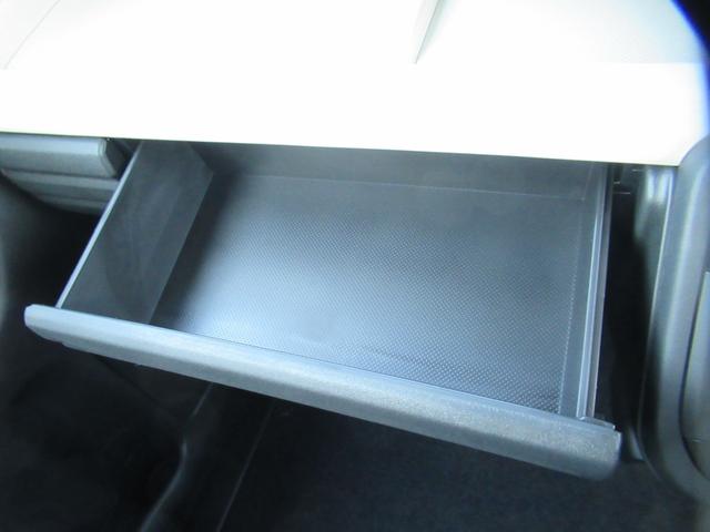 スペーシア ハイブリッドG 届出済未使用車 オートLEDライト オートハイビーム 前後ブレーキアシスト 両側スライドドア フットパーキング 先行車&青信号対応発進お知らせ機能 ヒルホールドコントロール オーディオレス(11枚目)