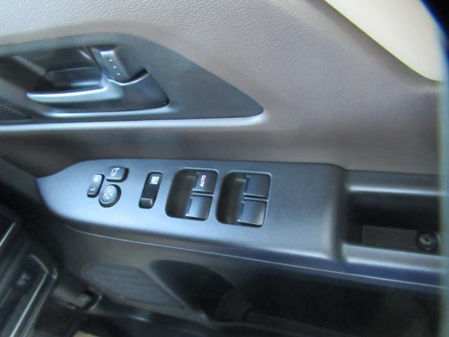 スペーシア ハイブリッドG 届出済未使用車 オートLEDライト オートハイビーム 前後ブレーキアシスト 両側スライドドア フットパーキング 先行車&青信号対応発進お知らせ機能 ヒルホールドコントロール オーディオレス(14枚目)