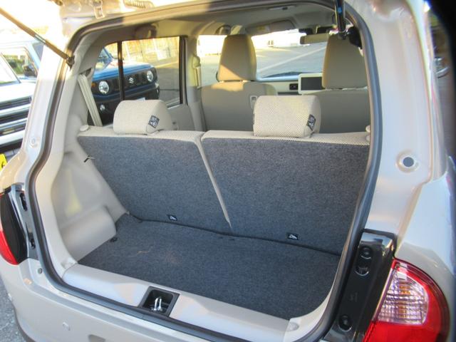 アルトラパン ハイブリッドＬ　新型６型　届出済未使用車　フロントドアガラス９９％ＵＶカット　ハンドルリモコン　オートＬＥＤライト　リモート格納サイドミラー　ＵＳＢ充電ソケット　前後ブレーキアシスト　シートヒーター　オーディオレス（22枚目）