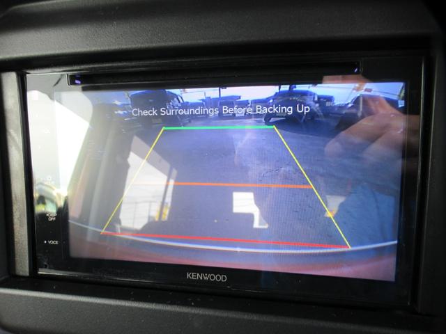 �o�b�N�J��������������Ă��܂��B���Ԏ��ɂ͔��ɖ��ɂ����܂���I�o�b�N�~���[�ł́A�킩��Ȃ����܂ŉf���Ă����̂ŁA���S���S�ȑ����ł��ˁI