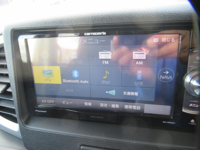 �i�r�@�\�̑��ɂ��n�f�W�s�u�A�a�����������������A�c�u�c�Đ��A�b�c�Đ��A���W�I�@�\�Ȃǂ̑���������܂��B���ꂾ���@�\������Β������^�]�����K�ɂȂ�܂���I