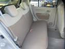 後席シートの画像です。後席もしっかりとキレイにクリーニング済み、除菌済みですよ！ご家族で一緒にお出掛けしたくなりますよ！
