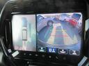 全方位バックカメラが装着されています。駐車時には非常に役にたちますよ！バックミラーでは、わからない所まで映してくれるので、安心安全な装備ですね！