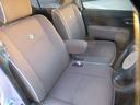 前列シートの画像です。キレイにクリーニング済みですし、目立った汚れもありませんので、安心して運転できますよ!※夕方に撮影した為に逆光にて日の光が入ってしましました。
