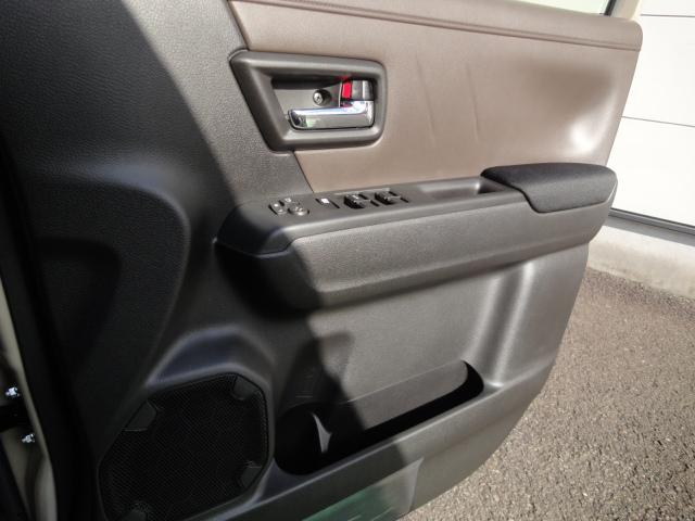 クロスビー ハイブリッドＭＺ（9枚目）