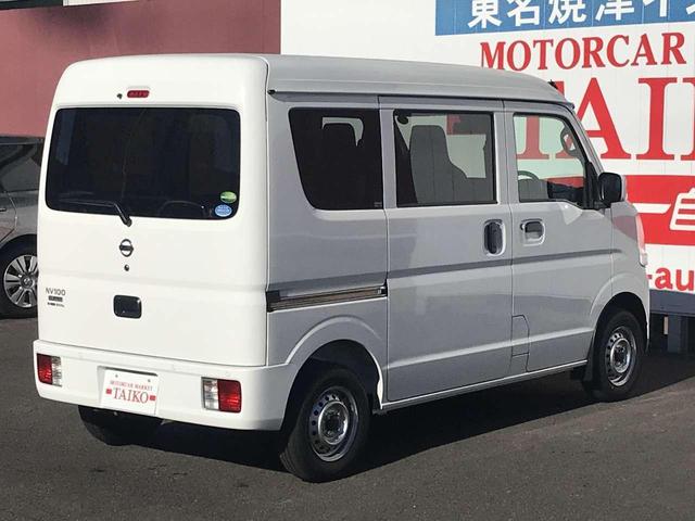 DX GLエマージェンシーブレーキパッケージ 4WD 届出済未使用車 車中泊ベッドキット付(4枚目)