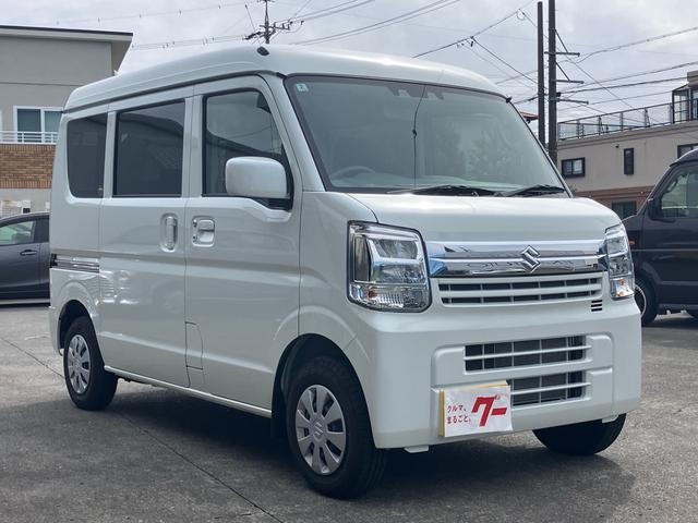 エブリイ ジョイン　衝突被害軽減ブレーキ　ＣＶＴ　２ＷＤ　ＬＥＤヘッドライト　スマートキー　プッシュスタート　ＣＤチューナー　フロアマット付き（3枚目）