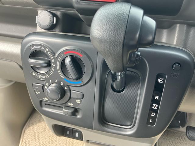 エブリイ ジョイン　衝突被害軽減ブレーキ　ＣＶＴ　２ＷＤ　ＬＥＤヘッドライト　スマートキー　プッシュスタート　ＣＤチューナー　フロアマット付き（24枚目）