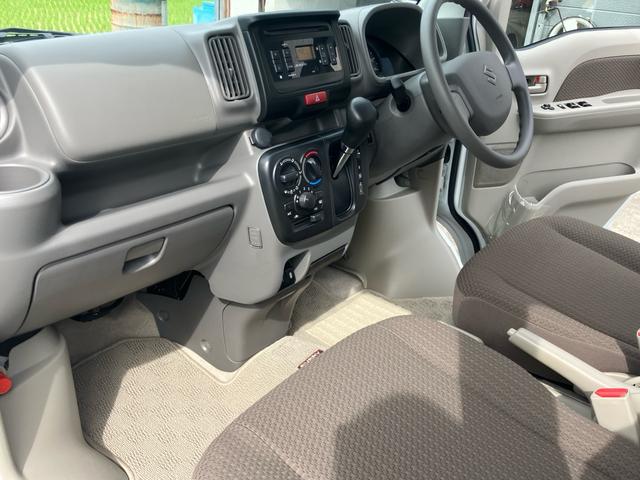 エブリイ ジョイン　衝突被害軽減ブレーキ　ＣＶＴ　２ＷＤ　ＬＥＤヘッドライト　スマートキー　プッシュスタート　ＣＤチューナー　フロアマット付き（32枚目）