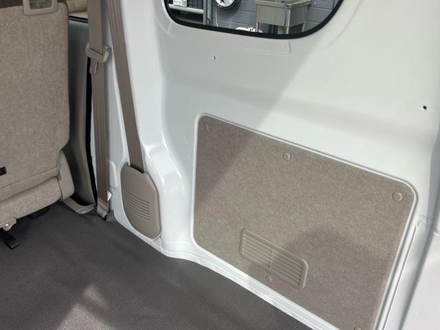 エブリイ ジョイン　衝突被害軽減ブレーキ　ＣＶＴ　２ＷＤ　ＬＥＤヘッドライト　スマートキー　プッシュスタート　ＣＤチューナー　フロアマット付き（38枚目）