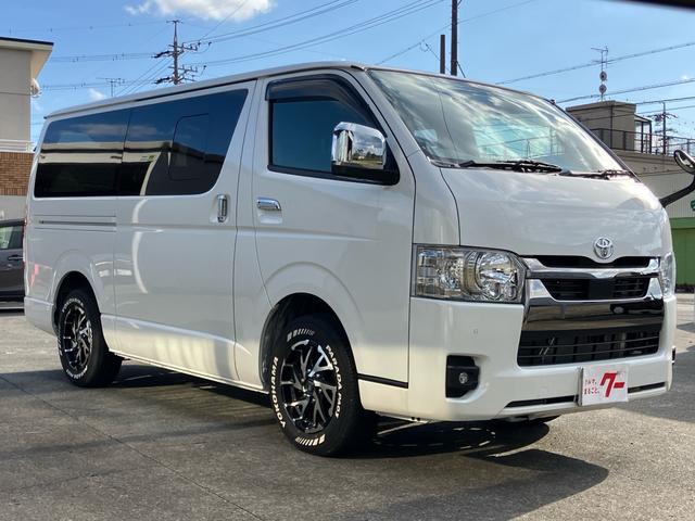 ハイエースバン スーパーGL ダークプライムII カロッエリアナビ 地デジ 全方位カメラ ETC クリムゾン16インチAW LEDヘッドライト スマートキー プッシュスタート 2000cc ガソリン車(3枚目)