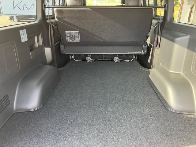 ハイエースバン スーパーGL ダークプライムII カロッエリアナビ 地デジ 全方位カメラ ETC クリムゾン16インチAW LEDヘッドライト スマートキー プッシュスタート 2000cc ガソリン車(19枚目)