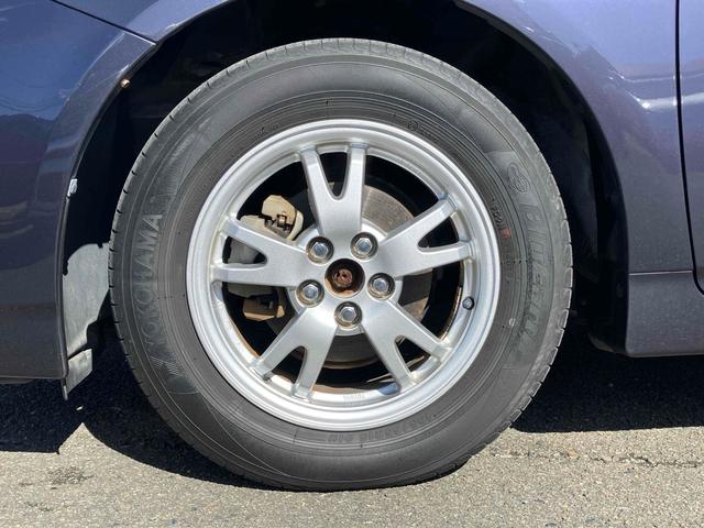 プリウス Ｓ　ＬＥＤエディション　ＥＴＣ　バックカメラ　ナビ　ＴＶ　アルミホイール　オートライト　ＬＥＤヘッドランプ　ヘッドライトウォッシャー　ＣＶＴ　スマートキー　アイドリングストップ　電動格納ミラー　盗難防止システム（21枚目）