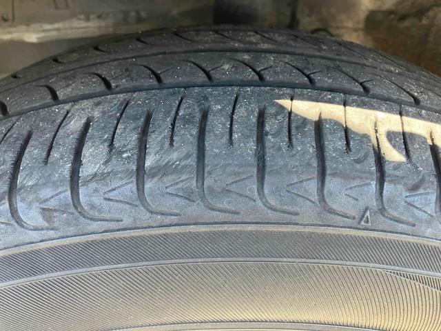 プリウス Ｓ　ＬＥＤエディション　ＥＴＣ　バックカメラ　ナビ　ＴＶ　アルミホイール　オートライト　ＬＥＤヘッドランプ　ヘッドライトウォッシャー　ＣＶＴ　スマートキー　アイドリングストップ　電動格納ミラー　盗難防止システム（22枚目）