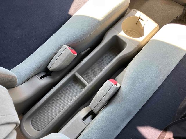 エブリイワゴン PZターボスペシャル 両側電動スライドドア キーレスエントリー ターボ AT 盗難防止システム ABS CD MD アルミホイール 衝突安全ボディ エアコン パワーステアリング パワーウィンドウ(37枚目)