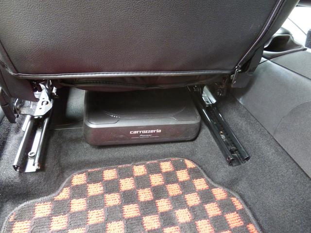 ＭＩＮＩ クーパーＤ　ディーゼルターボ　ＦＯＣＡＬツィーター　カロッツエリアサブウーファー　ペッパーパッケージ　ＬＥＤヘッド　リアカメラ　コンフォートアクセス　１７ＡＷタイヤ新　ＥＴＣ　Ｂｌｕｅｔｏｏｔｈ　前後ドラレコ（24枚目）