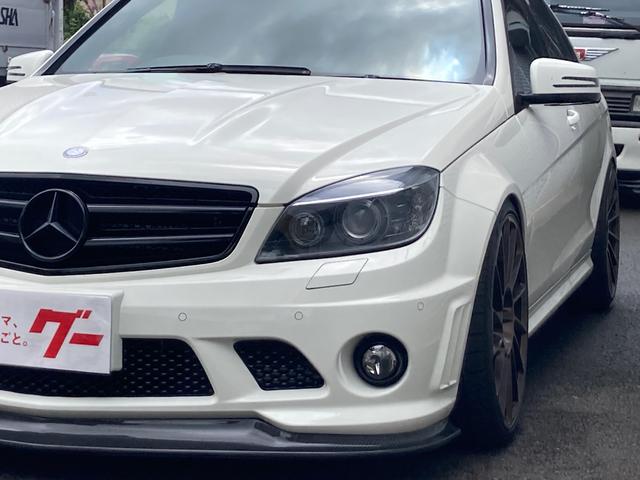 Ｃクラス Ｃ６３　ＡＭＧ　Ｋ＆Ｗ車高調　ＨＲＥ２０インチＡＷ　ＬＳＤ　ワンオフチタンマフラー　Ｖ８ＮＡ６２００ｃｃ　本革シート　サンルーフ　ナビ　ＥＴＣ（5枚目）