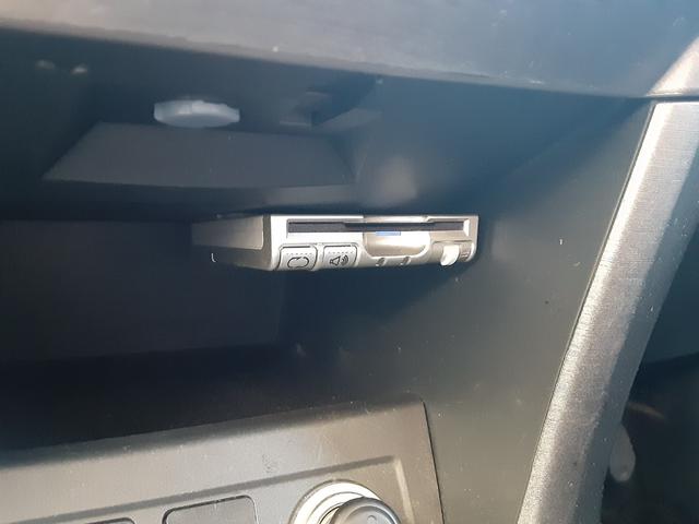 ヴァンガード 240S Sパッケージ 乗用車/SUV/ナビ/ETC/Bluetooth対応(14枚目)