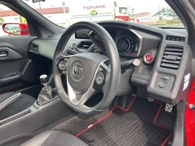 Ｓ６６０ α　オープンカー　ドライブレコーダー　ＥＴＣ　バックカメラ　オートクルーズコントロール　衝突被害軽減システム　オートライト　ＭＴ　スマートキー　アルミホイール　ＥＳＣ　ＵＳＢ　エアコン　パワーステアリング（31枚目）