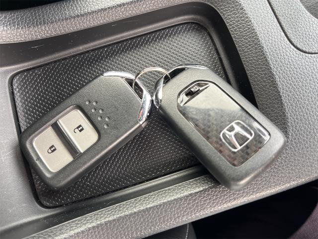 Ｓ６６０ α　オープンカー　ドライブレコーダー　ＥＴＣ　バックカメラ　オートクルーズコントロール　衝突被害軽減システム　オートライト　ＭＴ　スマートキー　アルミホイール　ＥＳＣ　ＵＳＢ　エアコン　パワーステアリング（45枚目）