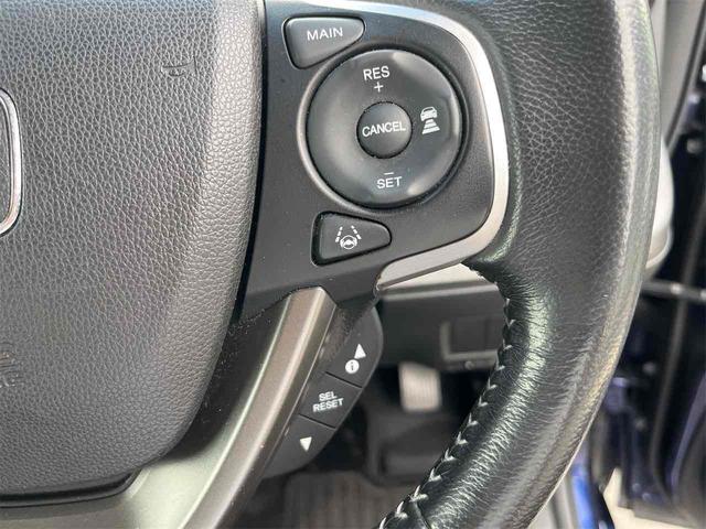 ステップワゴンスパーダ スパーダ　ホンダセンシング　ＥＴＣ　バックカメラ　ナビ　ＴＶ　オートクルーズコントロール　レーンアシスト　衝突被害軽減システム　両側電動スライドドア　オートライト　ＬＥＤヘッドランプ　スマートキー　アイドリングストップ（10枚目）