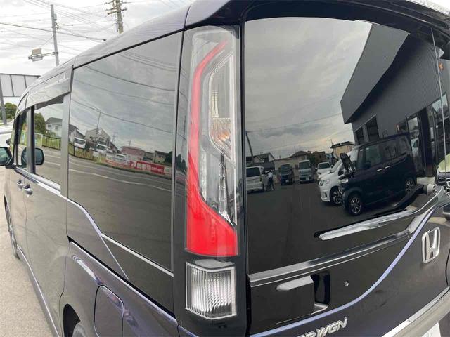 ステップワゴンスパーダ スパーダ　ホンダセンシング　ＥＴＣ　バックカメラ　ナビ　ＴＶ　オートクルーズコントロール　レーンアシスト　衝突被害軽減システム　両側電動スライドドア　オートライト　ＬＥＤヘッドランプ　スマートキー　アイドリングストップ（29枚目）