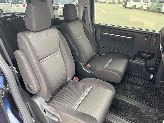 ステップワゴンスパーダ スパーダ　ホンダセンシング　ＥＴＣ　バックカメラ　ナビ　ＴＶ　オートクルーズコントロール　レーンアシスト　衝突被害軽減システム　両側電動スライドドア　オートライト　ＬＥＤヘッドランプ　スマートキー　アイドリングストップ（32枚目）