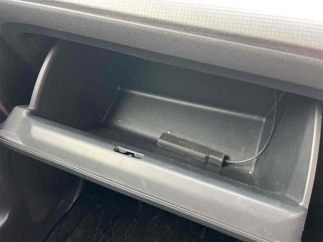 ステップワゴンスパーダ スパーダ　ホンダセンシング　ＥＴＣ　バックカメラ　ナビ　ＴＶ　オートクルーズコントロール　レーンアシスト　衝突被害軽減システム　両側電動スライドドア　オートライト　ＬＥＤヘッドランプ　スマートキー　アイドリングストップ（48枚目）