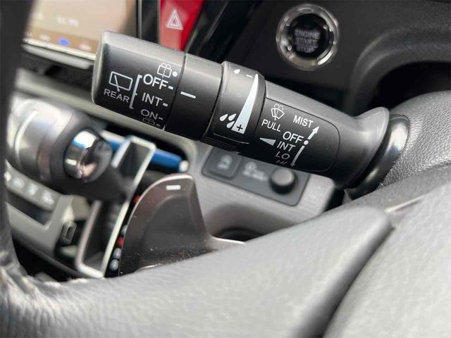 ステップワゴンスパーダ スパーダ　ホンダセンシング　ＥＴＣ　バックカメラ　ナビ　ＴＶ　オートクルーズコントロール　レーンアシスト　衝突被害軽減システム　両側電動スライドドア　オートライト　ＬＥＤヘッドランプ　スマートキー　アイドリングストップ（54枚目）