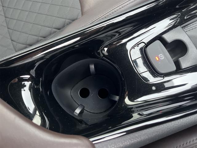 C-HR G LEDエディション ドライブレコーダー ETC バックカメラ オートクルーズコントロール レーンアシスト 衝突被害軽減システム ナビ TV オートマチックハイビーム オートライト LEDヘッドランプ アルミホイール(41枚目)