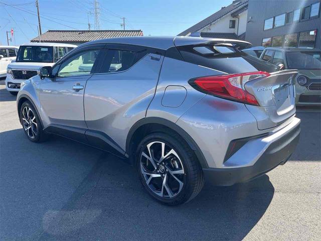 Ｃ－ＨＲ Ｇ　ドライブレコーダー　ＥＴＣ　バックカメラ　クリアランスソナー　オートクルーズコントロール　レーンアシスト　衝突被害軽減システム　ナビ　ＴＶ　オートマチックハイビーム　オートライト　アルミホイール（17枚目）