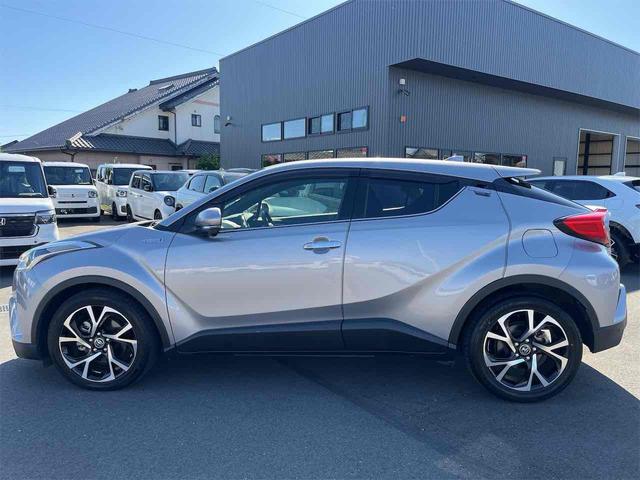 Ｃ－ＨＲ Ｇ　ドライブレコーダー　ＥＴＣ　バックカメラ　クリアランスソナー　オートクルーズコントロール　レーンアシスト　衝突被害軽減システム　ナビ　ＴＶ　オートマチックハイビーム　オートライト　アルミホイール（18枚目）