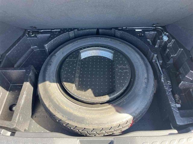 Ｃ－ＨＲ Ｇ　ドライブレコーダー　ＥＴＣ　バックカメラ　クリアランスソナー　オートクルーズコントロール　レーンアシスト　衝突被害軽減システム　ナビ　ＴＶ　オートマチックハイビーム　オートライト　アルミホイール（24枚目）