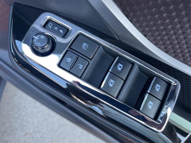 Ｃ－ＨＲ Ｇ　ドライブレコーダー　ＥＴＣ　バックカメラ　クリアランスソナー　オートクルーズコントロール　レーンアシスト　衝突被害軽減システム　ナビ　ＴＶ　オートマチックハイビーム　オートライト　アルミホイール（36枚目）