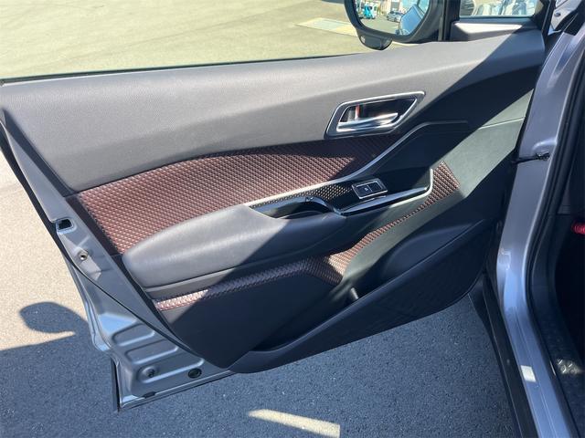Ｃ－ＨＲ Ｇ　ドライブレコーダー　ＥＴＣ　バックカメラ　クリアランスソナー　オートクルーズコントロール　レーンアシスト　衝突被害軽減システム　ナビ　ＴＶ　オートマチックハイビーム　オートライト　アルミホイール（60枚目）