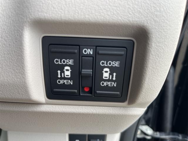 N-BOX ベースグレード バックカメラ 両側電動スライドドア クリアランスソナー オートクルーズコントロール レーンアシスト 衝突被害軽減システム オートライト LEDヘッドランプ スマートキー アイドリングストップ(9枚目)