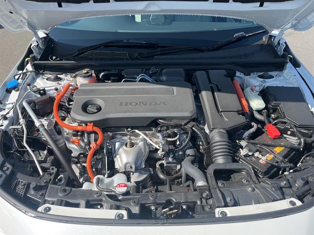 シビック ｅ：ＨＥＶ　ＥＸ　クリアランスソナー　レーンアシスト　オートクルーズコントロール　衝突被害軽減システム　バックカメラ　ナビ　アルミホイール　オートライト　ＬＥＤヘッドランプ　サンルーフ　ＣＶＴ　シートヒーター（19枚目）