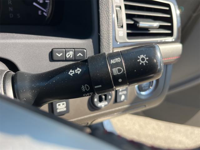 クラウン 2.5アスリート アニバーサリーエディション ETC オートクルーズコントロール バックカメラ ナビ TV アルミホイール オートライト HID AT シートエアコン スマートキー 電動格納ミラー 盗難防止システム パワーシート 革シート CD(10枚目)