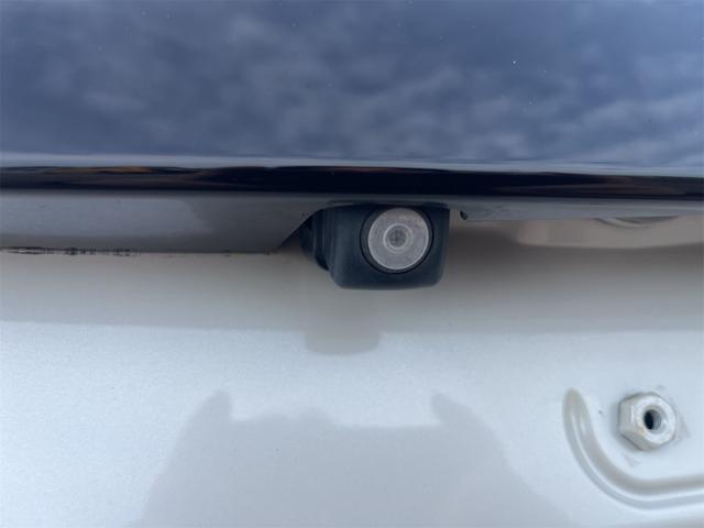 フィット １３Ｇ・Ｆパッケージ　ドライブレコーダー　ＥＴＣ　バックカメラ　ナビ　ＴＶ　衝突被害軽減システム　アルミホイール　スマートキー　アイドリングストップ　電動格納ミラー　チップアップシート　ＣＶＴ　盗難防止システム（24枚目）