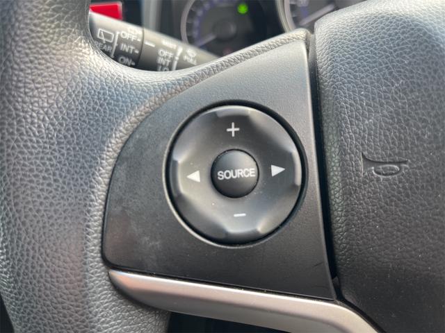 フィット １３Ｇ・Ｆパッケージ　ドライブレコーダー　ＥＴＣ　バックカメラ　ナビ　ＴＶ　衝突被害軽減システム　アルミホイール　スマートキー　アイドリングストップ　電動格納ミラー　チップアップシート　ＣＶＴ　盗難防止システム（48枚目）