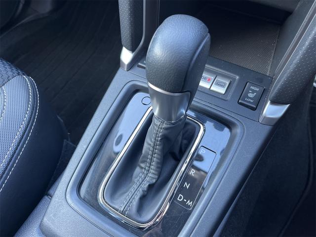 フォレスター Ｓ－リミテッド　４ＷＤ　ＥＴＣ　バックカメラ　オートクルーズコントロール　レーンアシスト　パワーシート　衝突被害軽減システム　ナビ　ＴＶ　ＬＥＤヘッドランプ　アルミホイール　スマートキー　アイドリングストップ（9枚目）